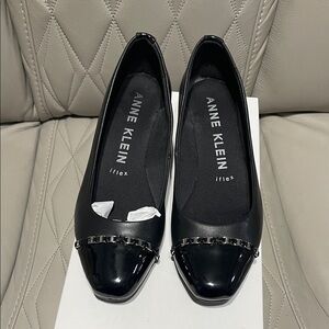 Anne Klein Black Patent-Trim Chain Detail Ballet Flats
